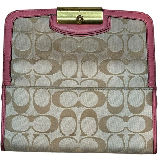 Coach Handbags - COACH Kristin Signature Wallet